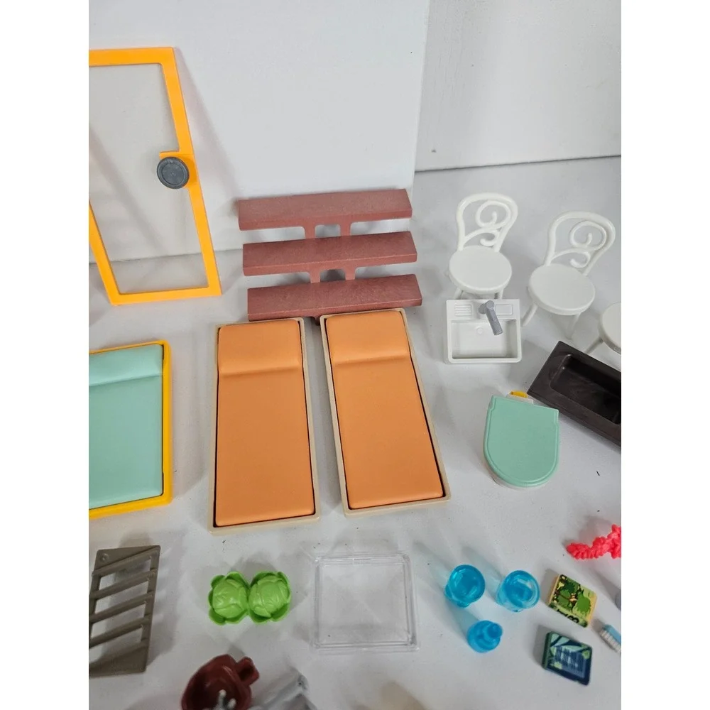 Playmobil City My Life School Hospital Accessories Lot Figures Chairs Kitchen